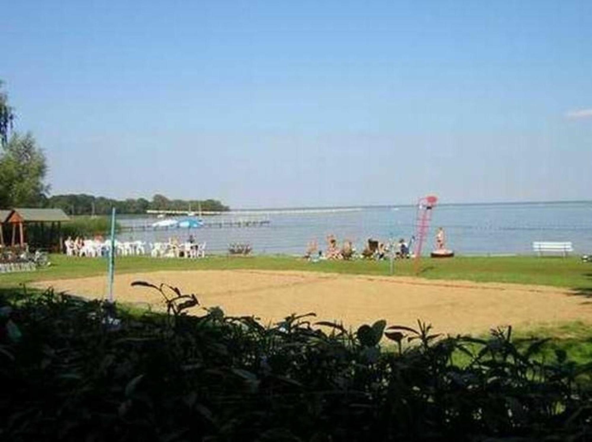 Ferienwohnung Dachs Im Mueritz Seepark Marienfelde エクステリア 写真